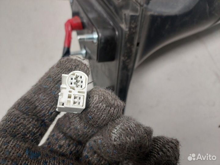 Зеркало боковое правое Suzuki Kizashi