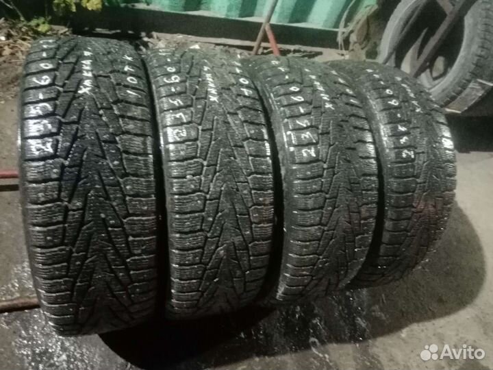 Nokian Tyres Hakkapeliitta 7 235/60 R17