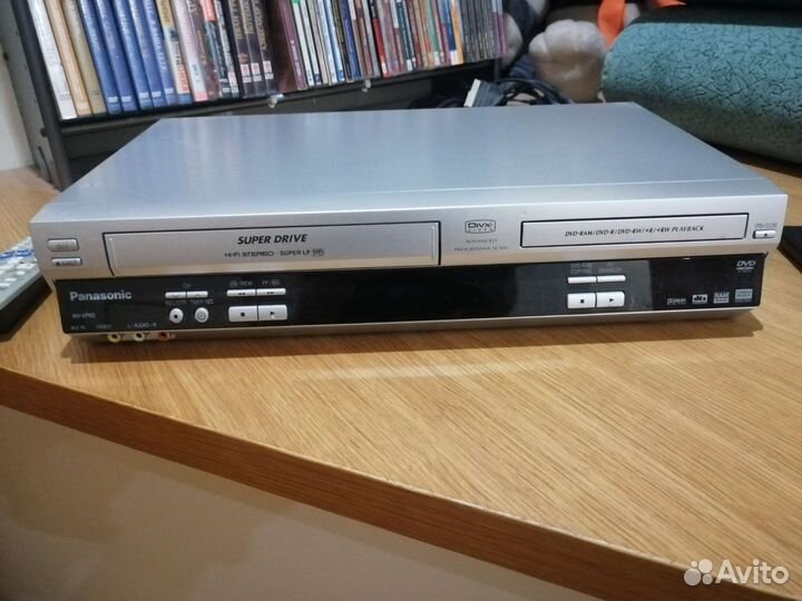 Видеомагнитофон panasonic VHS DVD