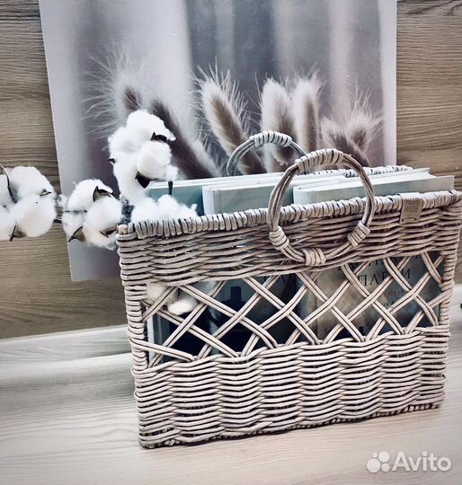 Подставка для книг