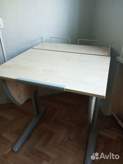 Растущие парта-трансформер и стул дэми