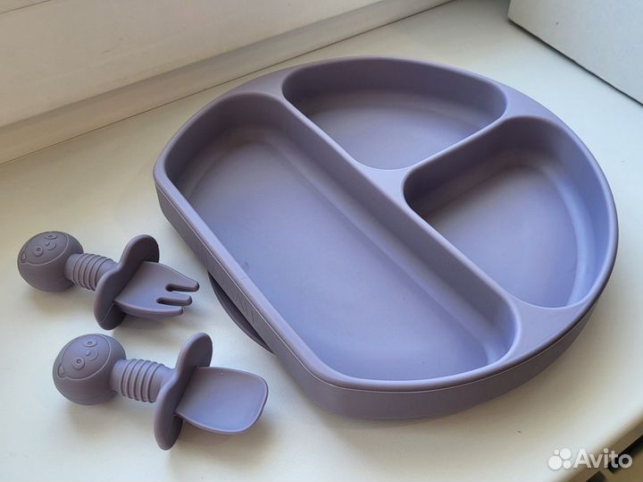 Набор силиконовой посуды для малышей новый