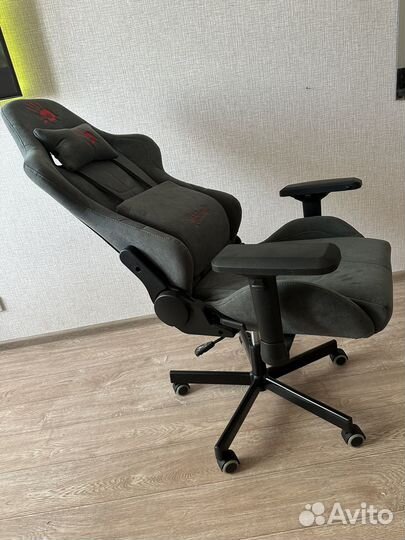 Компьютерное кресло Bloody GC-740