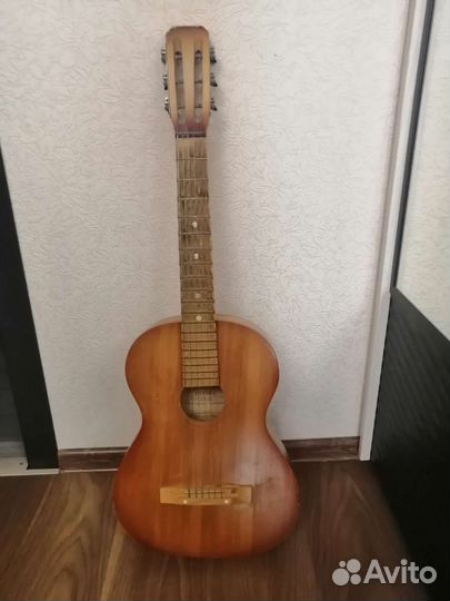 Классическая гитара бу