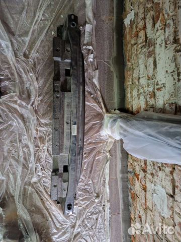 Усилитель заднего бампера VW Touareg NF