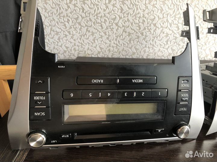 Магнитола головное устройство Toyota Camry 50