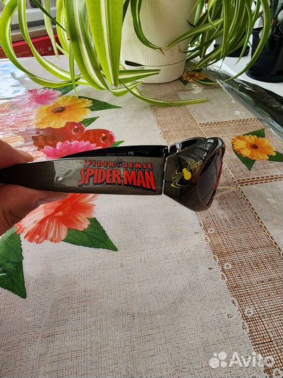 Очки детские солнцезащитные