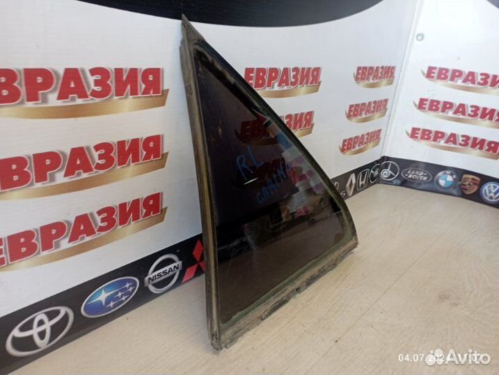 Форточка двери задняя левая Toyota Carina T210