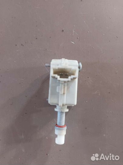 Актуатор лючка бензобака Audi A8 Д3