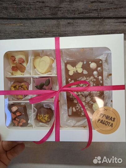 Подарок на новый год, шоколадный набор