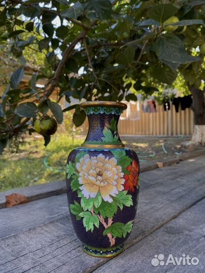 Старинная ваза клуазоне (перегородчатая эмаль)