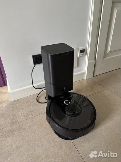 Робот пылесот irobot roomba i7 plus