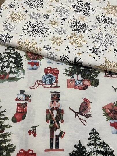 Скатерть новогодняя водооталкивающая