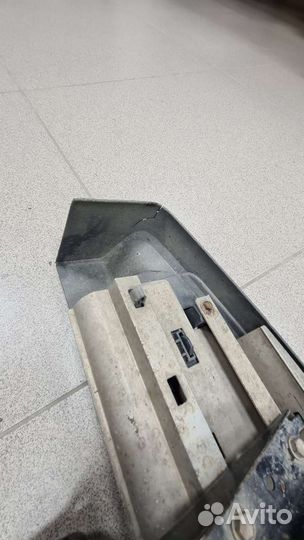 Продам пороги prado 120