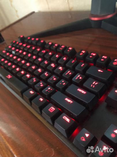 Механическая клавиатура HyperX Alloy Fps Red Pro