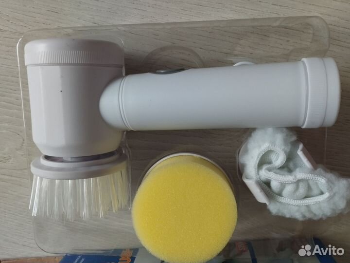 Электрическая щетка для уборки Magic Brush 5 in 1