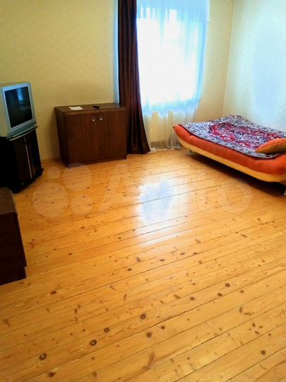 2-к. квартира, 76 м², 6/10 эт.