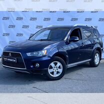 Mitsubishi Outlander 2.0 CVT, 2010, 283 000 км, с пробегом, цена 900 000 руб.