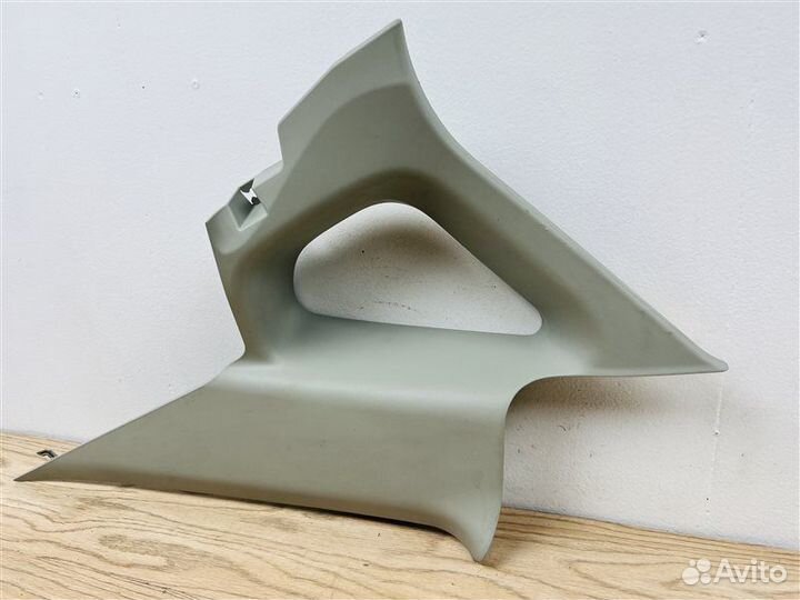 Обшивка стойки задняя правая Nissan Almera G15 1.6