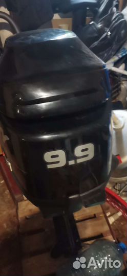 Лодочный мотор 9.9 4 х тактный Меркурий