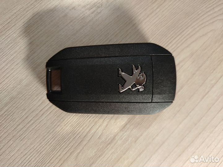 Выкидной ключ peugeot