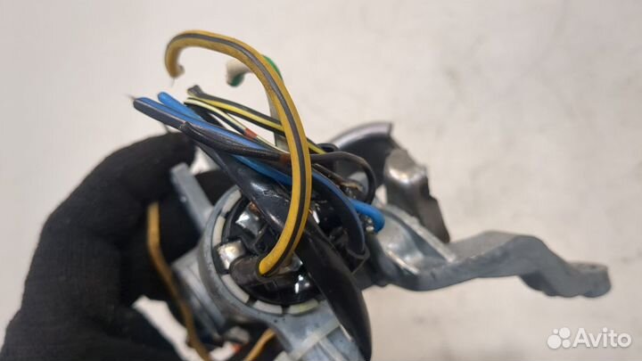 Замок зажигания Suzuki Baleno, 2000