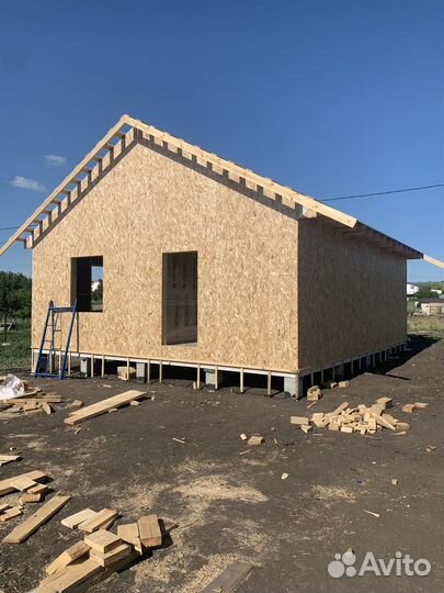 Жилой каркасный дом 8 на 9м