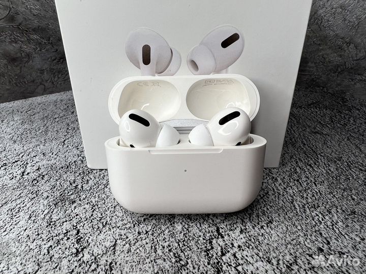 AirPods Pro новые + чехол в подарок