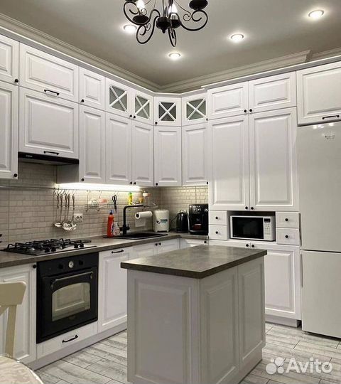 Кухни на заказ. Под ключ