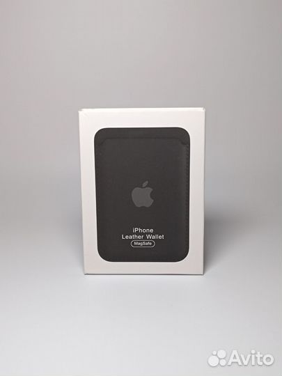 MagSafe Wallet Apple