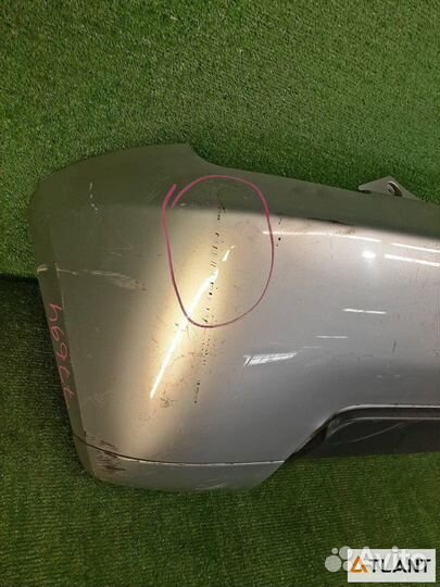 Бампер задний toyota IST