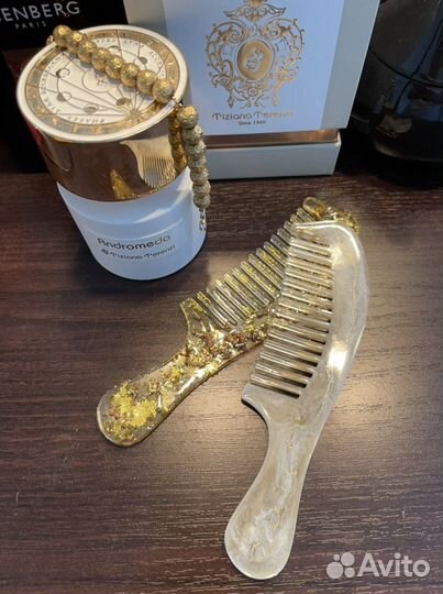 Расчески Hand Maid