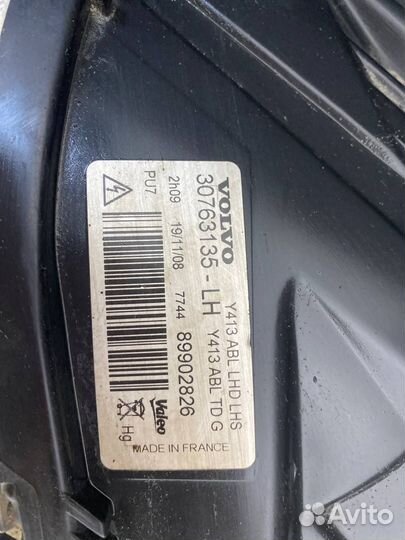 Фара передняя правая Volvo Xc60