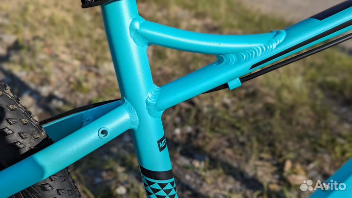 Велосипед новый алюминиевый с низкой рамой 27,5r