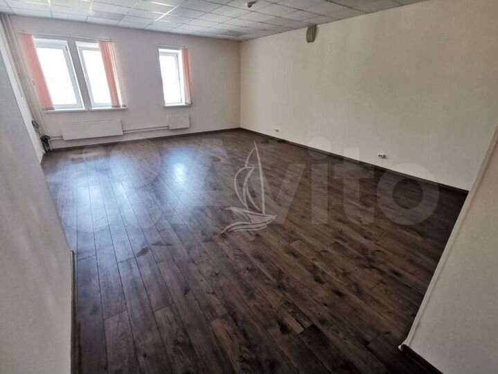 Офис 55.7 кв.м в Красных рядах