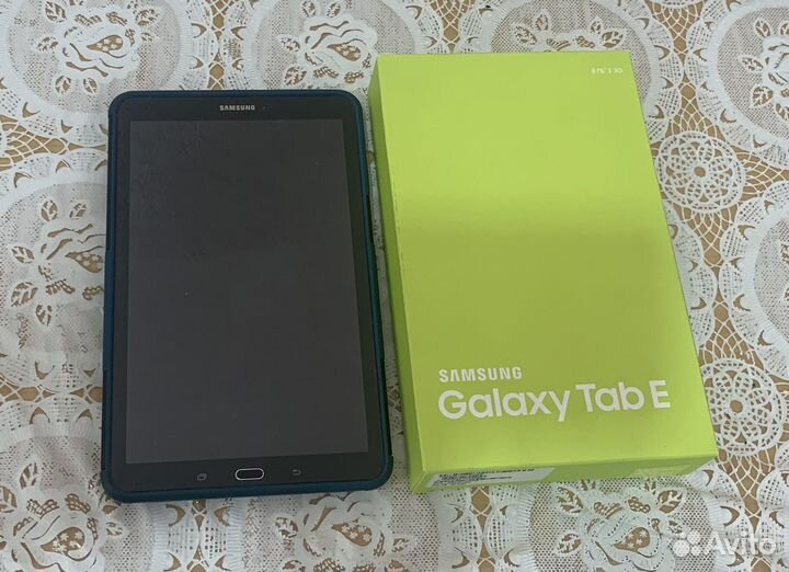 Samsung galaxy tab E 9.6