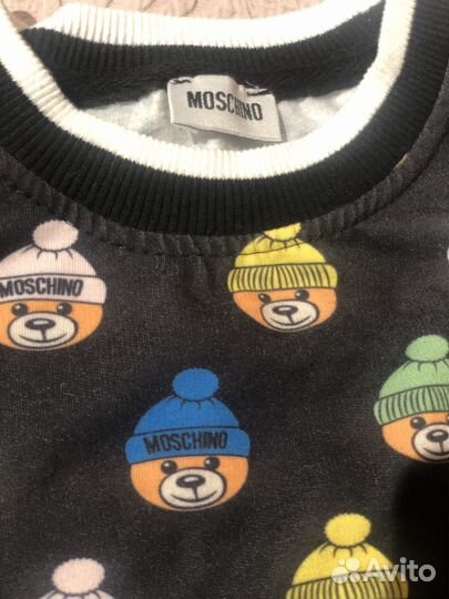 Moschino костюм 140