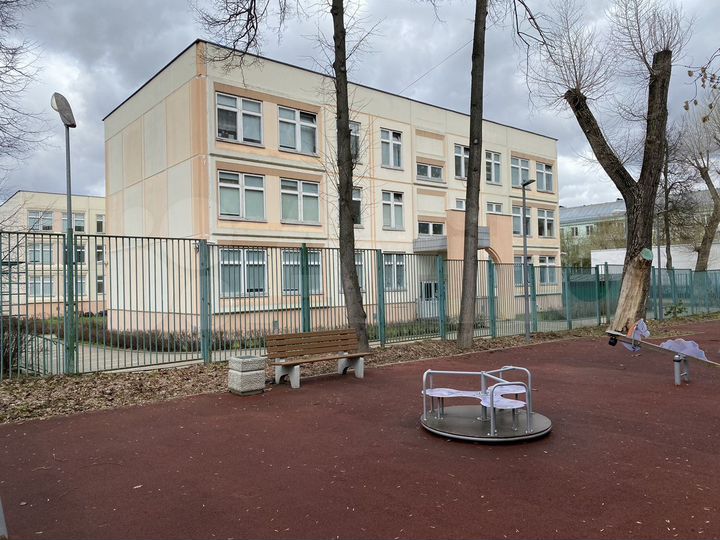 2-к. квартира, 43,8 м², 4/9 эт.