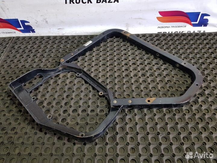 7420967449 Кронштейн крыла передний