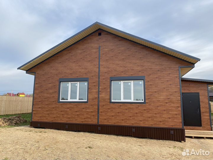 Бригада строителей