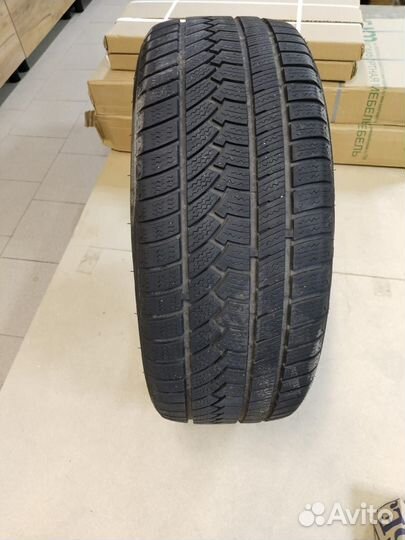 Sunfull SF982 255/45 R20