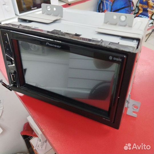 Автомагнитола Pioneer DMH-G221BT