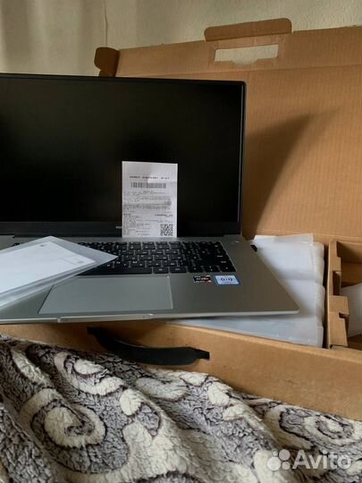 Ноутбук huawei D15, R5 5500/16GB/512 SSD