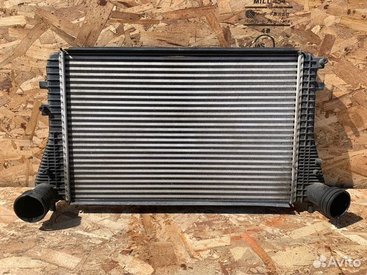 Интеркулер Audi A3 8P 1.8 BZB 2004-2008