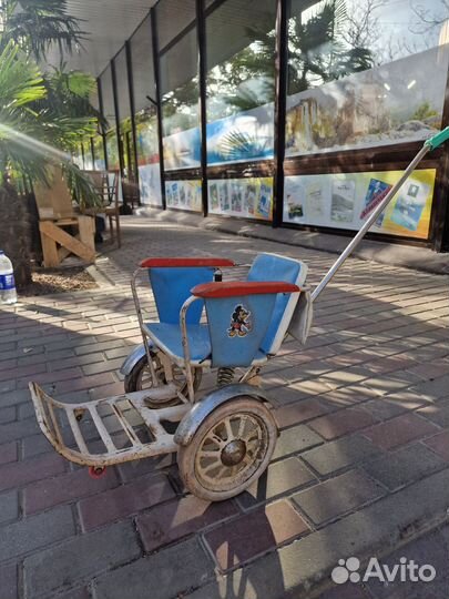 Старинная детская коляска етикетка