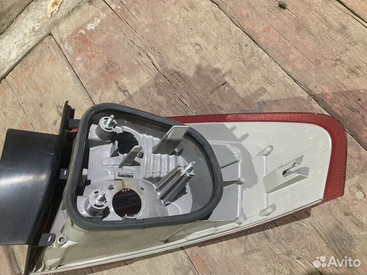 Фонарь задний левый ford mondeo 4