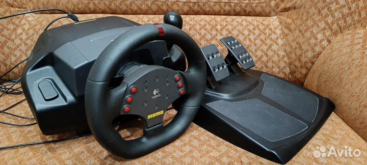 Игровой руль logitech momo racing