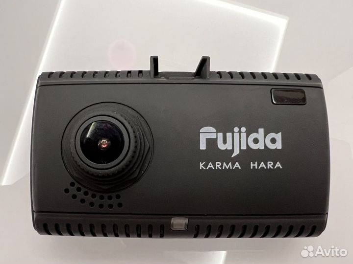 Видеорегистратор fujida karma hara