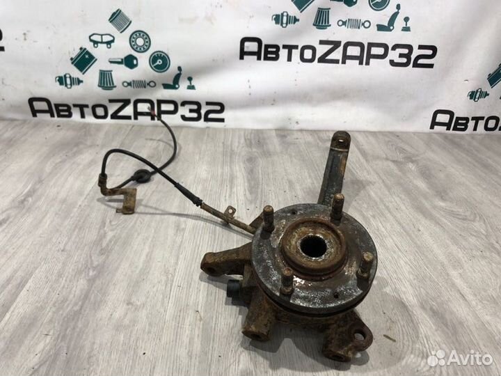 Кулак поворотный передний правый Hyundai Sonata 5