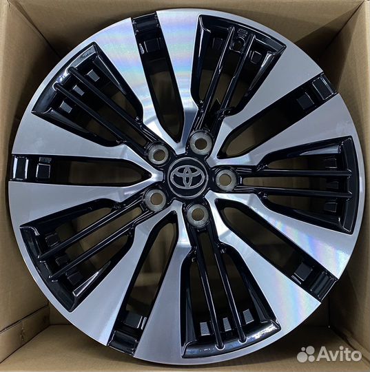 Новые диски R18 Toyota RAV4